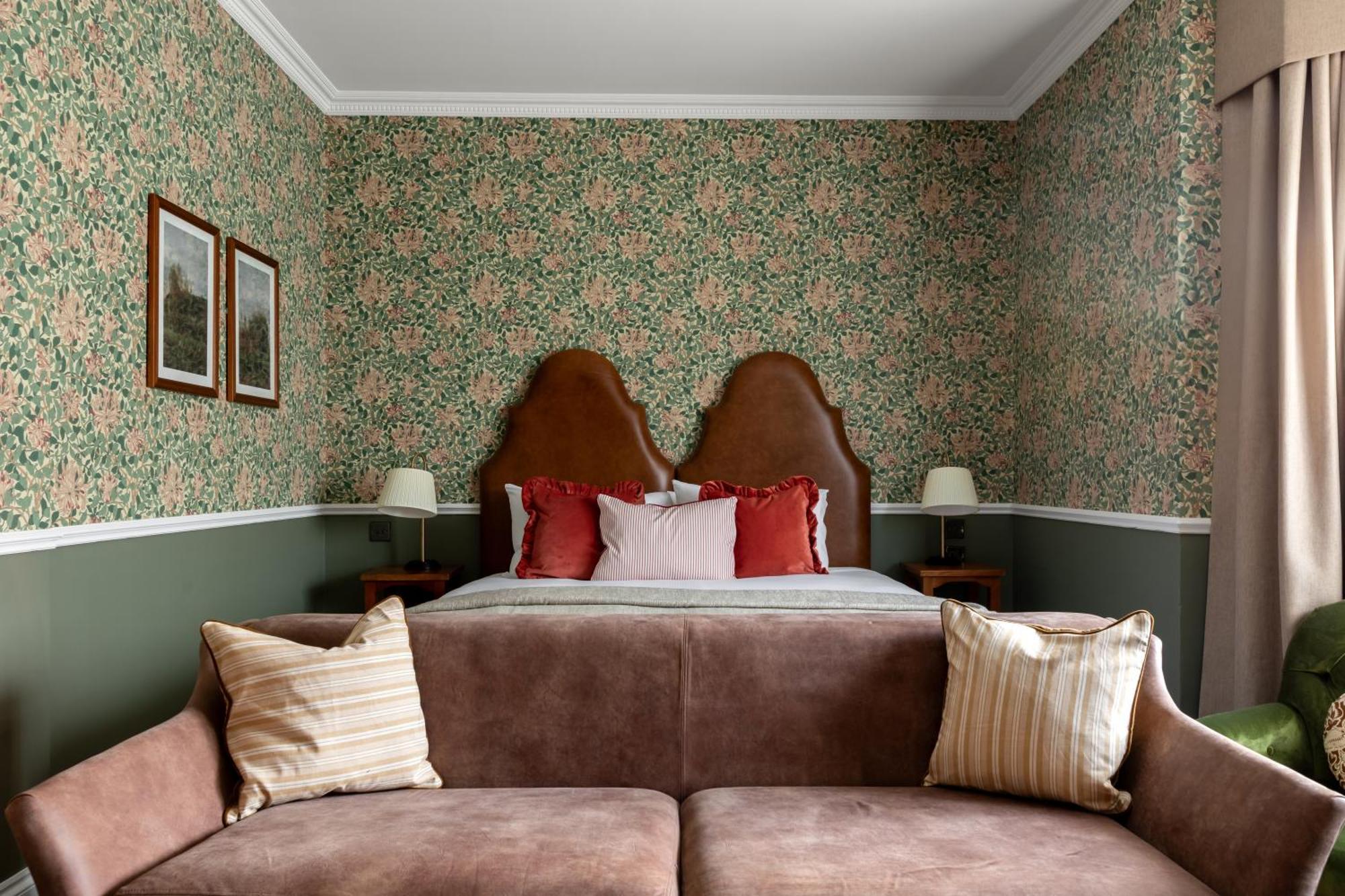 The Drayton Court Hotel London Exterior photo