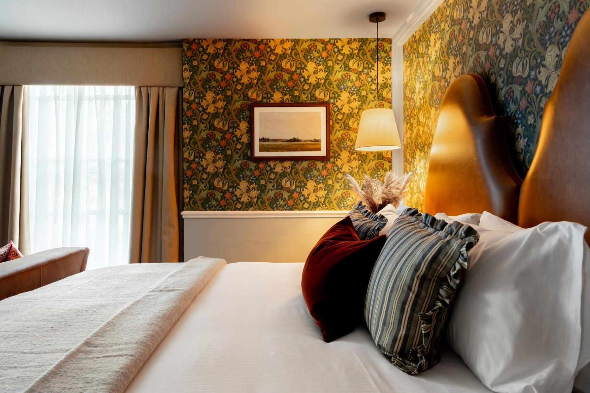 The Drayton Court Hotel London Exterior photo